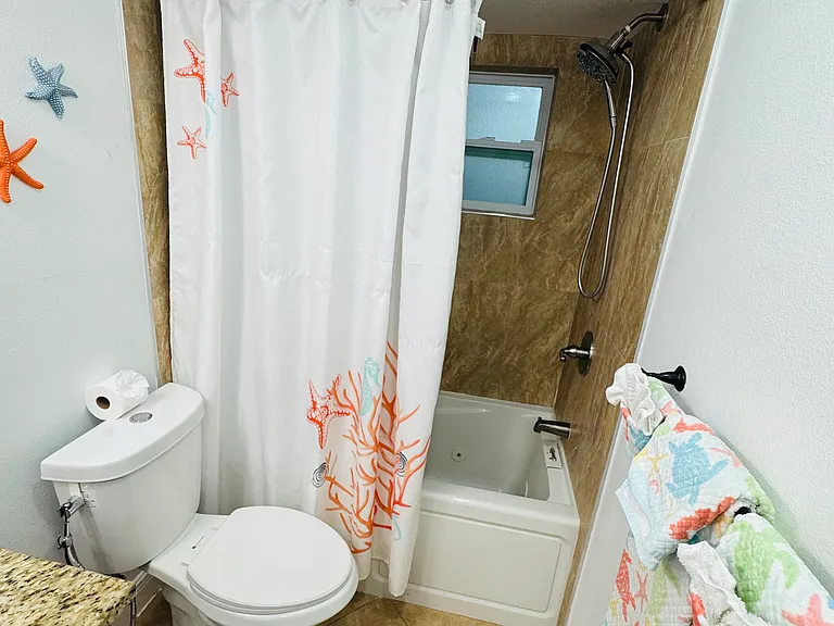 8200 Winthrop Dr #8120 — Photo 29