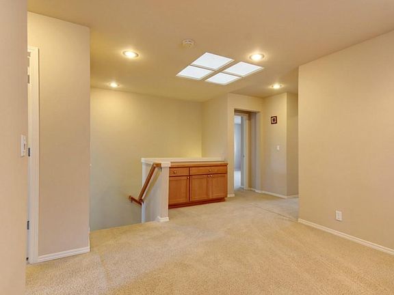 2nd image of 6312 189th Pl NE