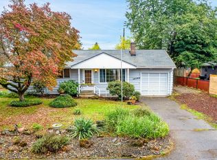12722 NE Schuyler St, Portland, OR 97230