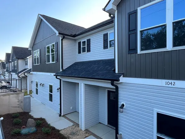 1042 McLain Rd, Kannapolis, NC 28083