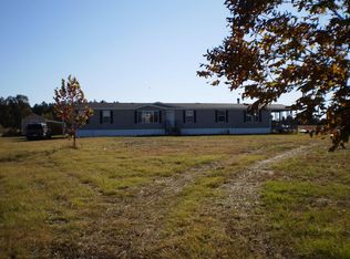 680 Forts Pond Rd, Pelion, SC 29123