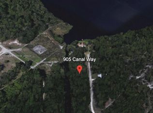 905 Canal Way, Sebring, FL 33875