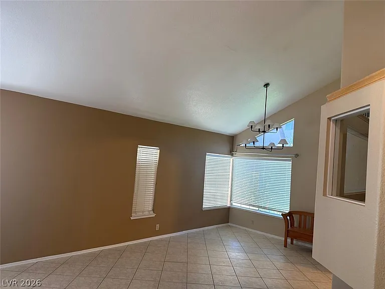 1151 Sleetridge Dr — Photo 12