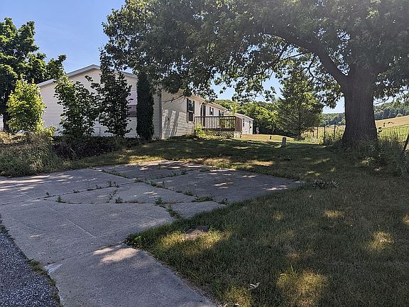 2nd image of 804 Millwood Trl