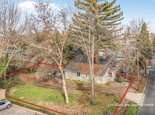 108 Cottage St, Medford, OR 97504