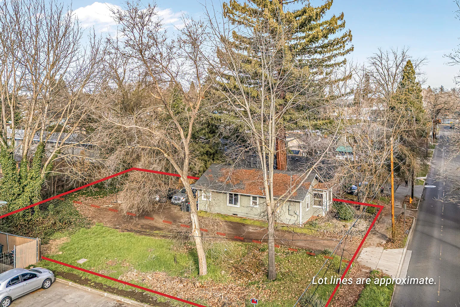 108 Cottage St photo 1