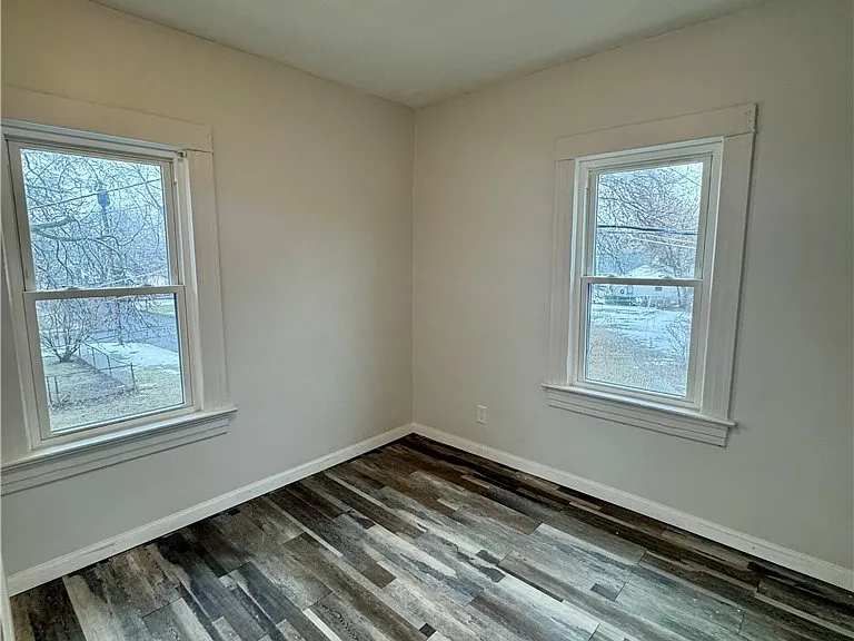 59 Clark Ave — Photo 14