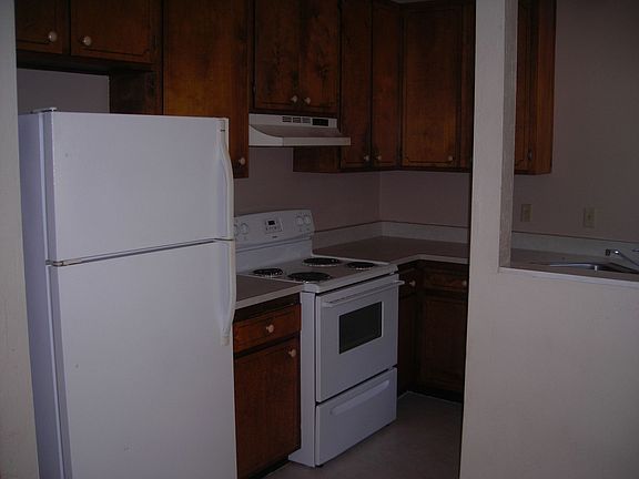 4th image of 260 Starmount Dr