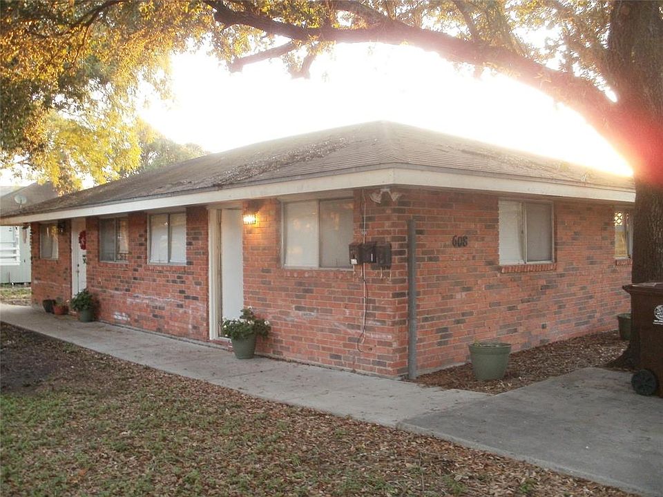 1st image of 608 W Alice Ave #A