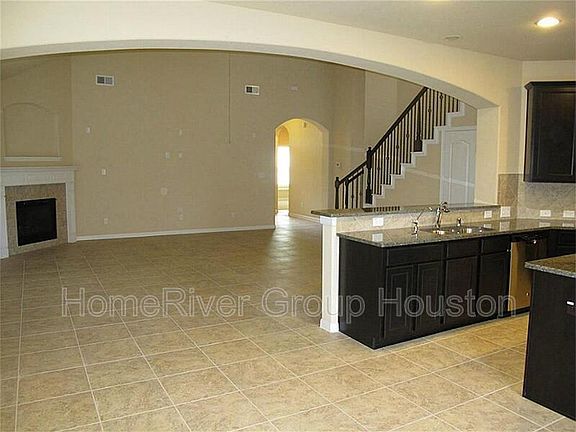 4th image of 7007 Baitland Dr