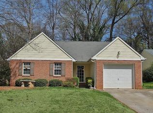 3419 Covington Oaks Dr, Charlotte, NC 28205