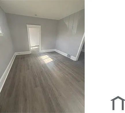 3 bed, $1,300 — Photo 4