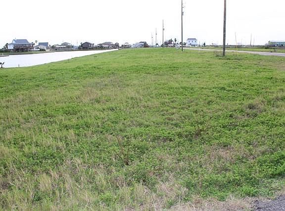 4th image of 1235 Lagoon Dr #17