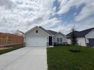 2602 Falcon Ridge Dr, Bryan, TX 77803