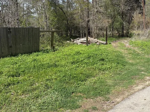 11775 Carpenter Rd, Beaumont, TX 77713