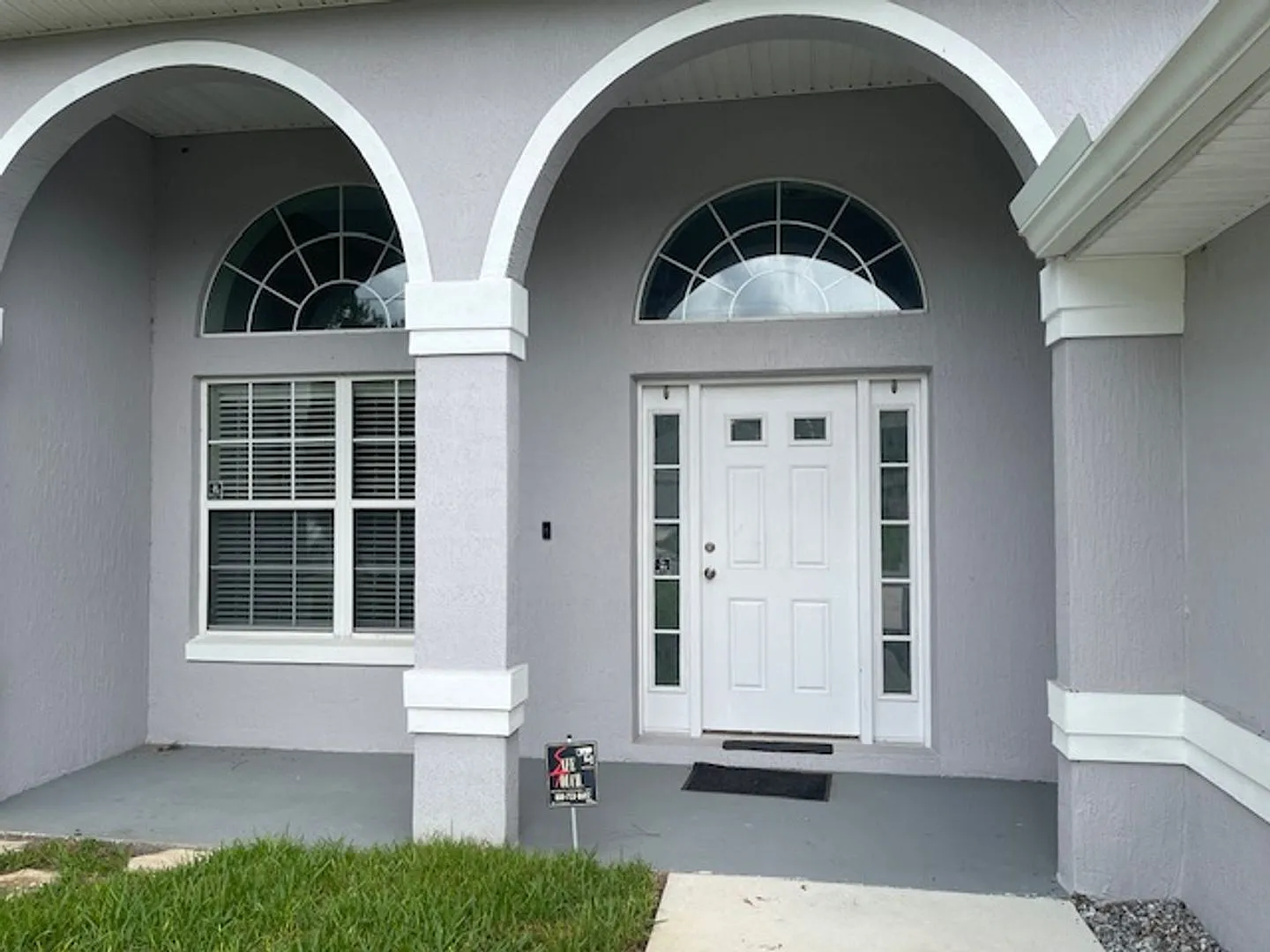 Charming 3 Bedroom 2 Bath in LeHigh Woods with Multi-purpose Room, Fully Fenced Back Yard and Sol... — Photo 3