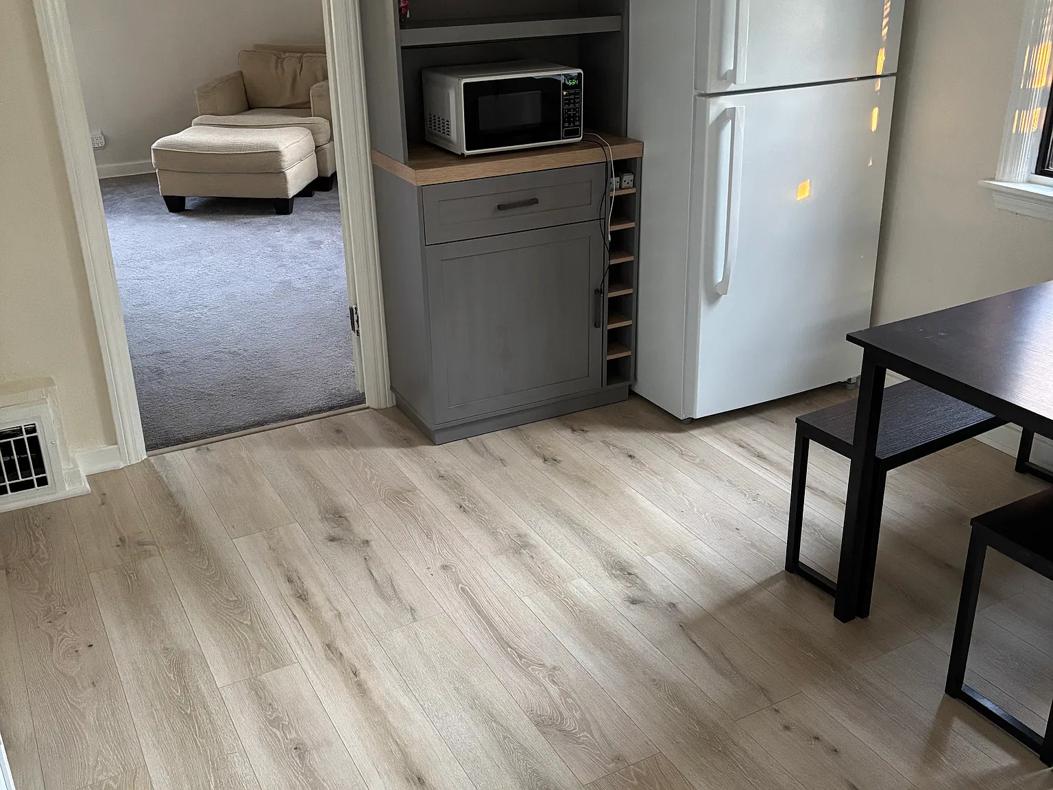 2 bed, 900 sqft, $1,100 — Photo 4