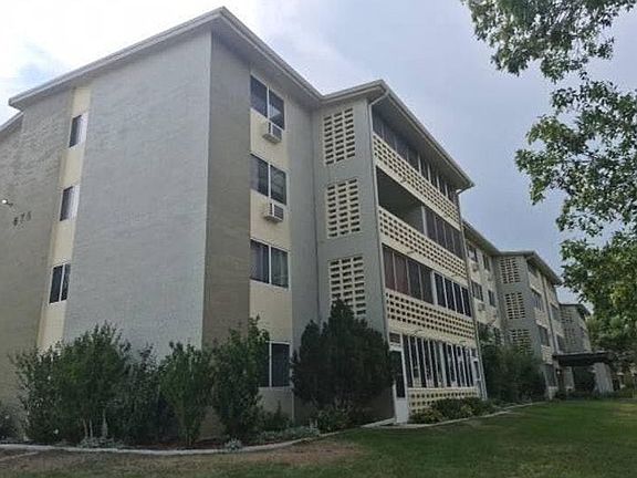 3rd image of 675 S Alton Way APT 10A