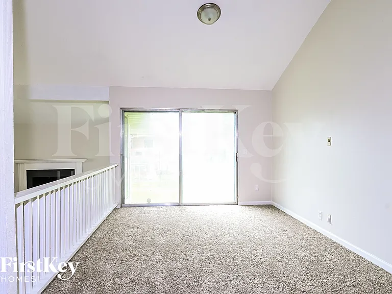 3710 Woodman Dr — Photo 6