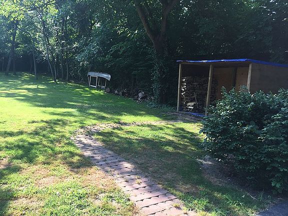 Wood shed