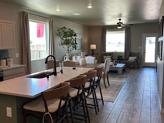 2nd image of 14701 Crystal Breeze Way #G3canm