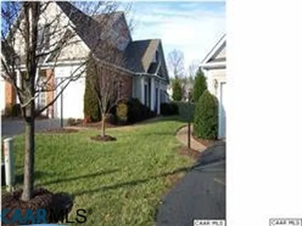 2351 Ravenswood Ct, Charlottesville, VA 22911