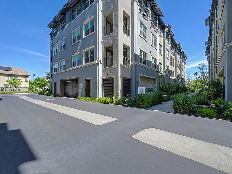 1000 Berryessa Ln #243 — Photo 25