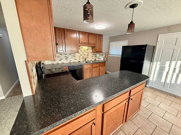 3rd image of 5137 Mays Ave