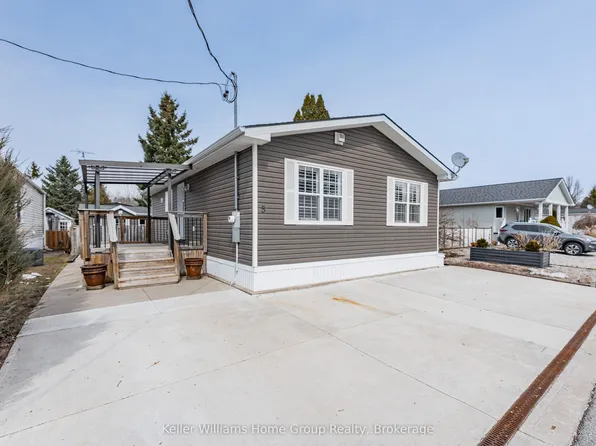 5 Elm St, Puslinch, ON N0B 2J0