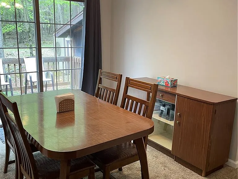 1037 Maplewood Dr — Photo 19