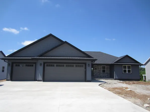 3397 Glendale Ave, Green Bay, WI 54313