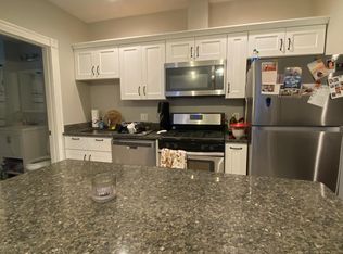 51 Belfort St #3R, Dorchester, MA 02125