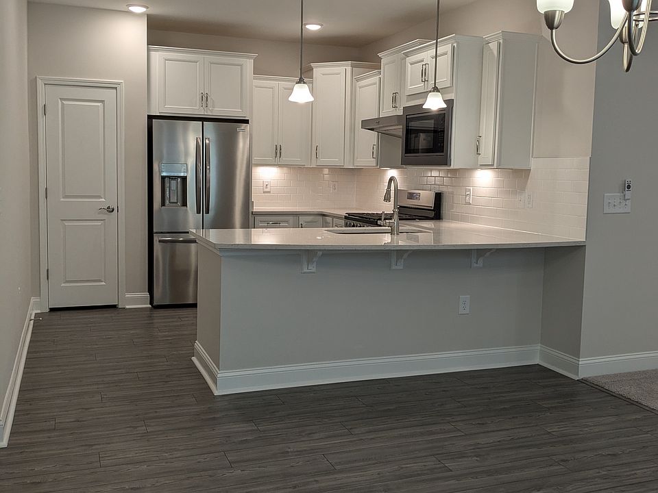 Kitchen / dining room