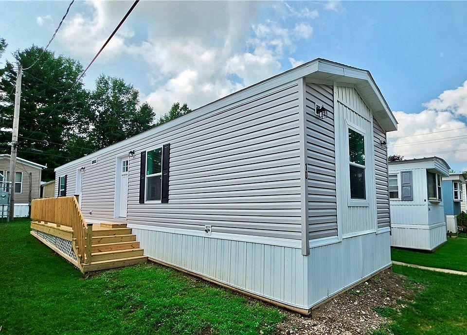 1st image of 9735 Chillicothe Rd #10
