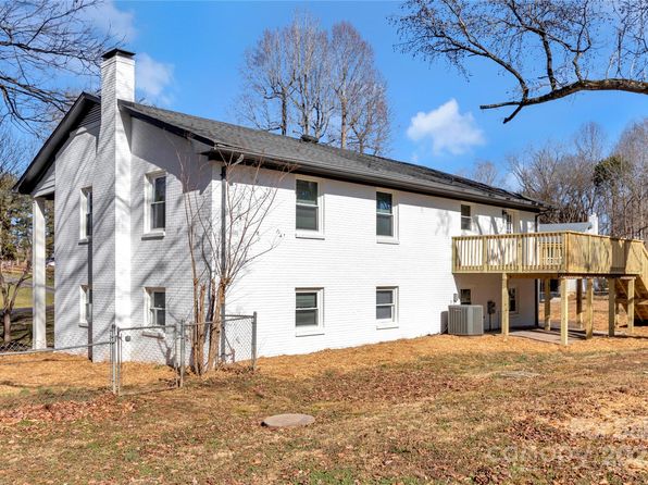 117 Shadybrook Rd, Mocksville, NC 27028