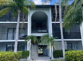 1015 Green Pine Blvd APT C1, West Palm Beach, FL 33409