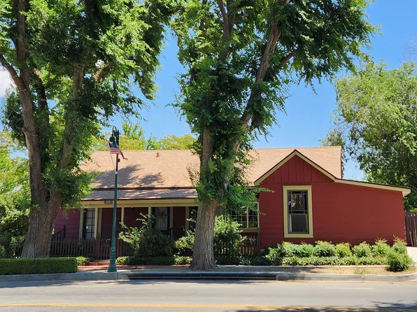 200 S Curry St #A, Tehachapi, CA 93561