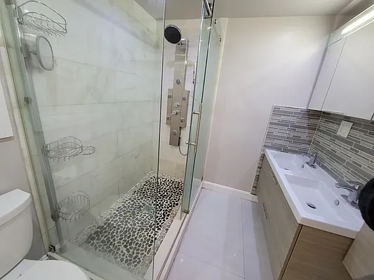 Rented by BLS Realty | media 27
