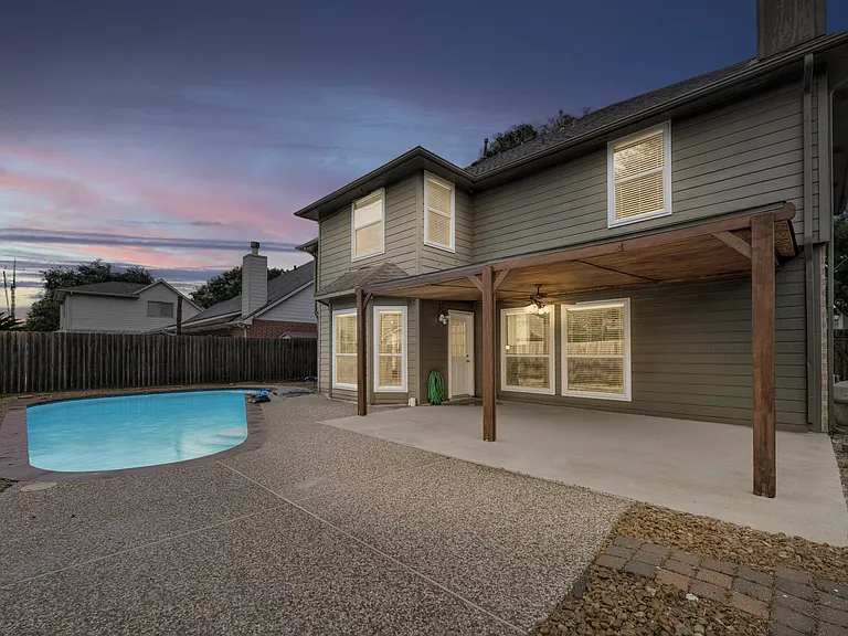 3361 Zubin Ln — Photo 28