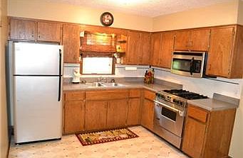 3rd image of 810 S Park Ave