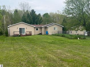1180 S McArdle Rd, Tawas City, MI 48763
