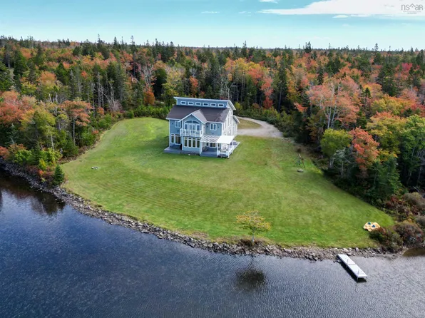 51 Doctors Ln, Clare, NS B0W 2Y0