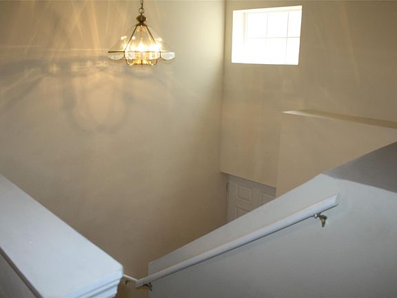 4th image of 6309 Rosefinch Ct Unit 201