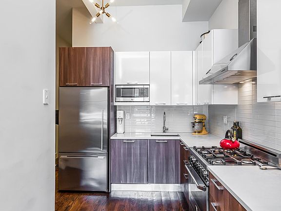 2nd image of 155 W 126th St APT 1A