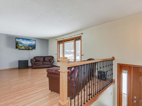 5th image of 4243 Elizabeth Ln