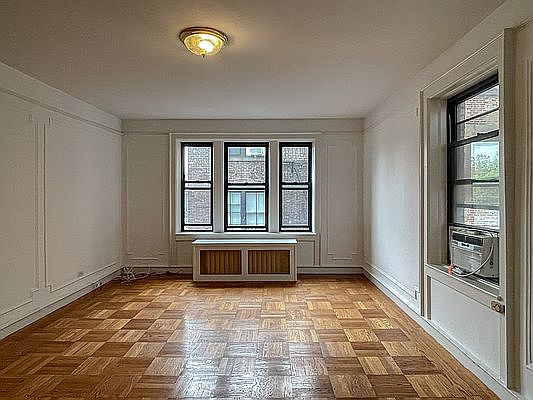 1st image of 70 Pierrepont St APT 4R