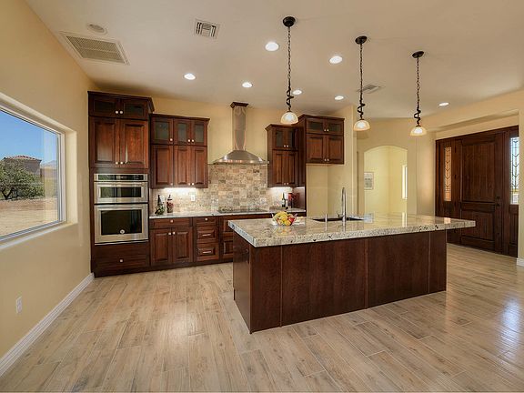 2nd image of 3044 N Soldier Trail