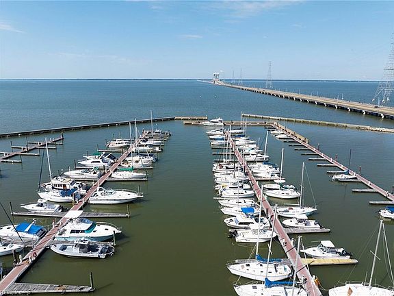 3rd image of 7505 River Rd APT 12D