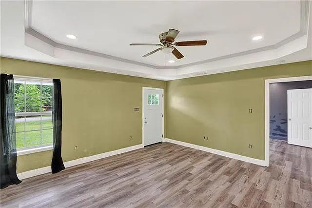1014 Webb St — Photo 4