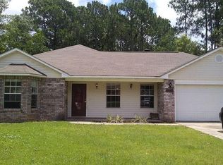 2612 N 8th St, Ocean Springs, MS 39564